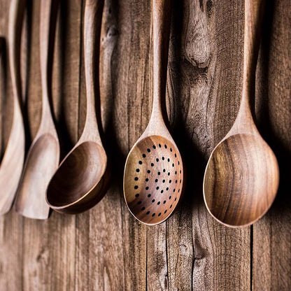5-Piece Wooden Utensils - Safe, Durable, Ideal for Non-Stick Pans
