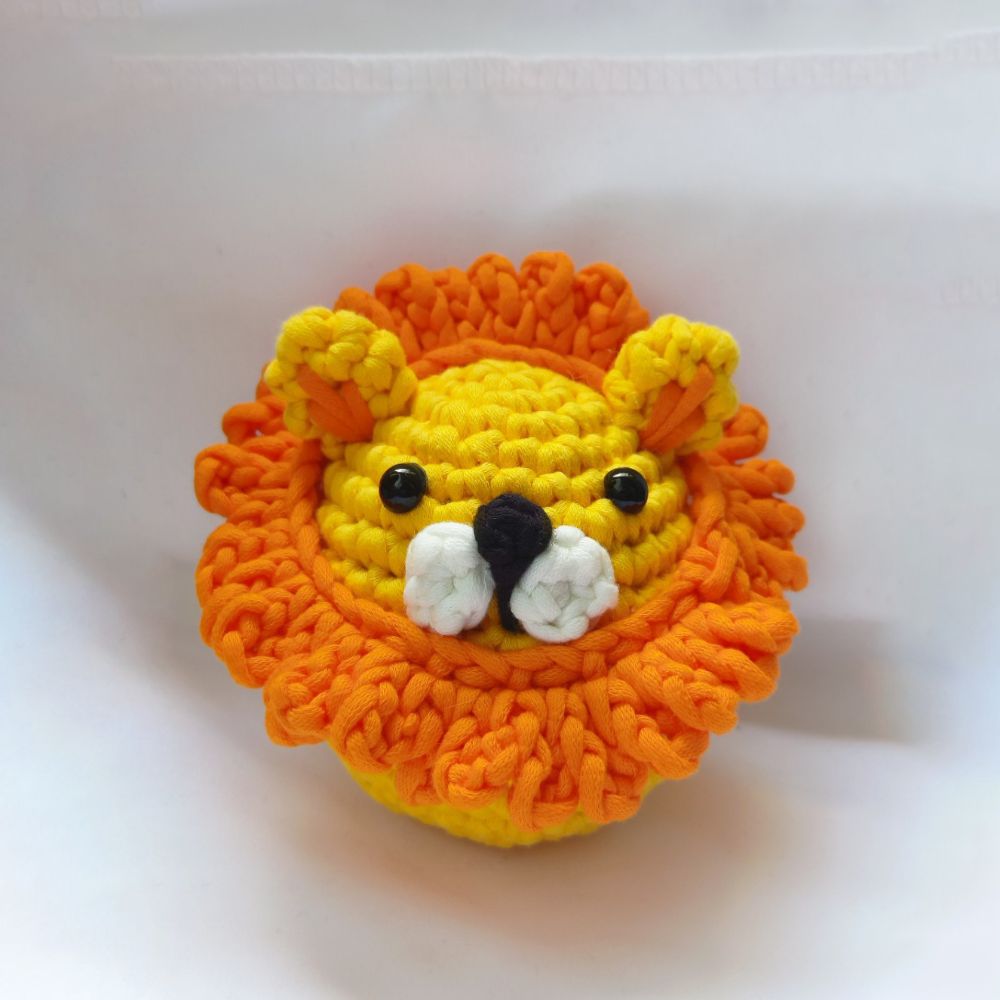 Crochet Kit for Beginners: Create Adorable Stuffed Animals